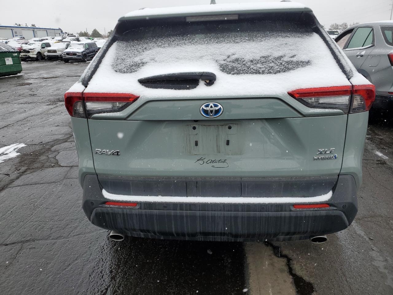 2022 TOYOTA RAV4 XLE P - Image 6