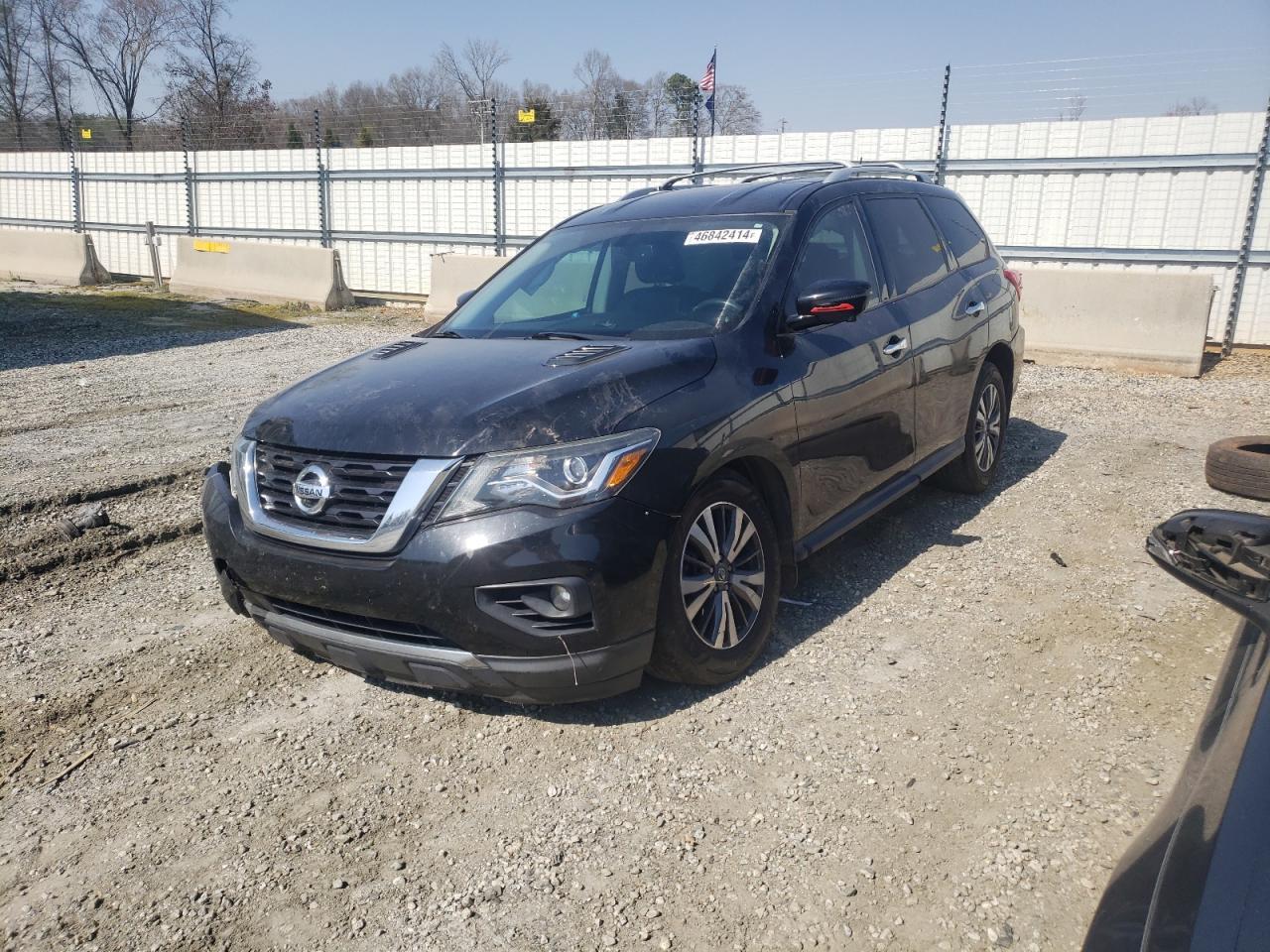 2017 NISSAN PATHFINDER