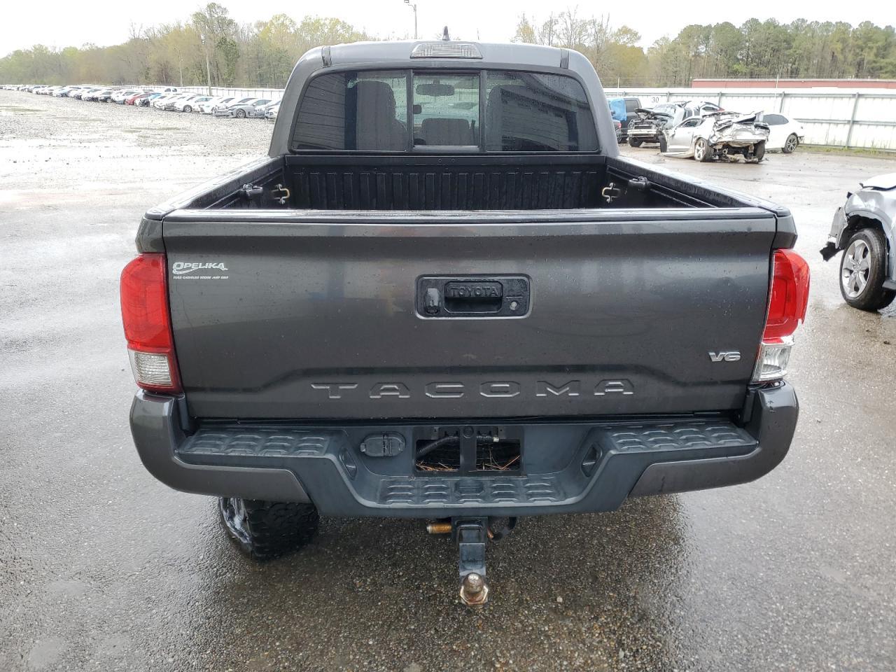 2016 TOYOTA TACOMA DOU - Фото 6