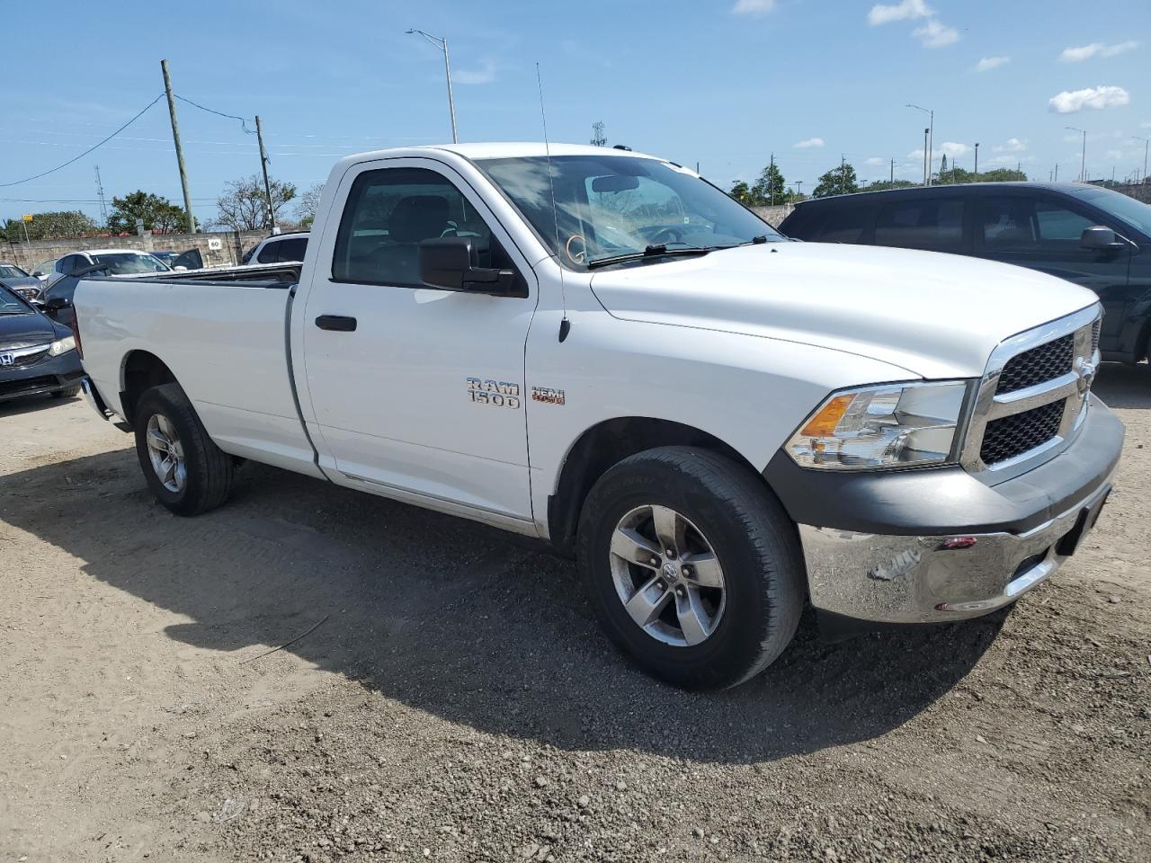 2015 RAM 1500 ST - Image 4