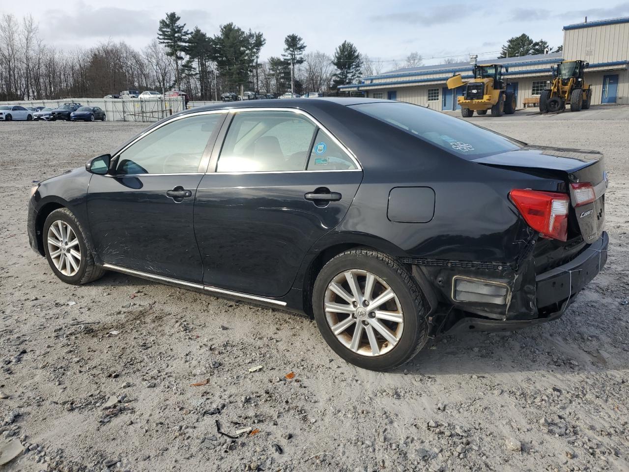 2012 TOYOTA CAMRY BASE - Image 2