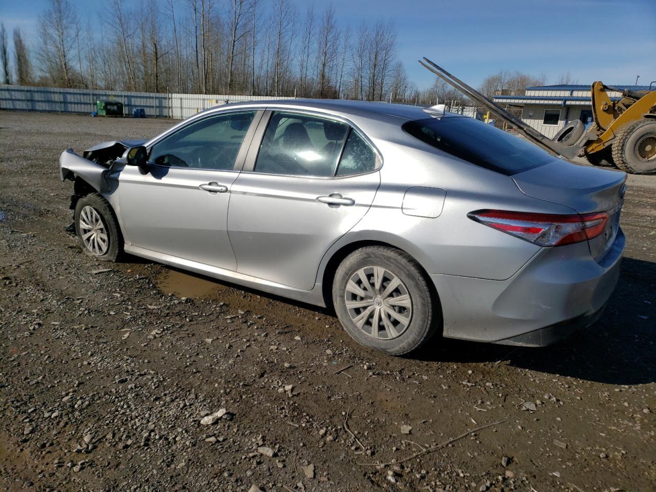 2020 TOYOTA CAMRY LE - Фото 2
