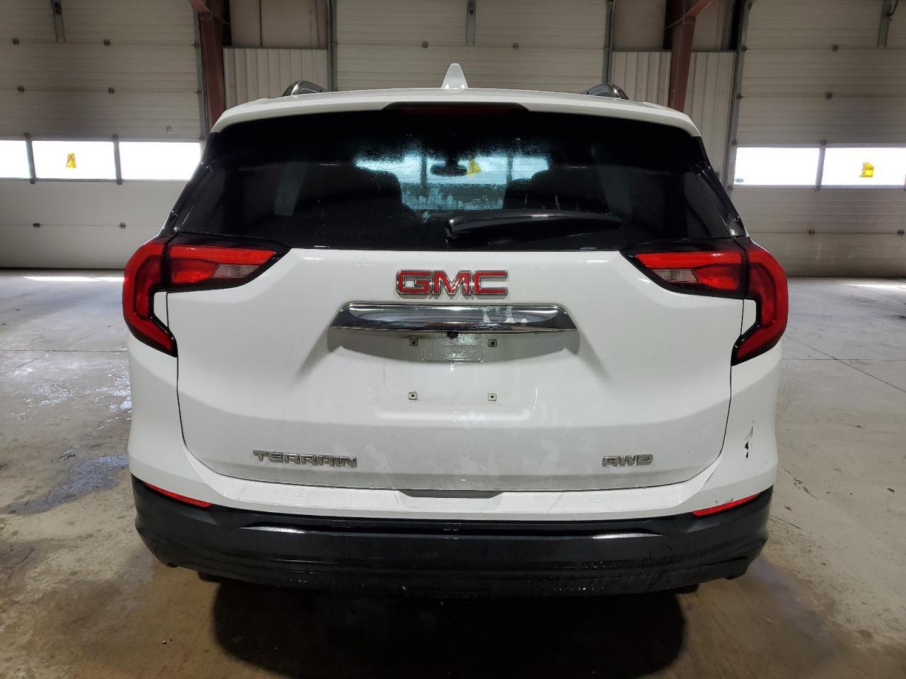 2018 GMC TERRAIN SL - Image 6