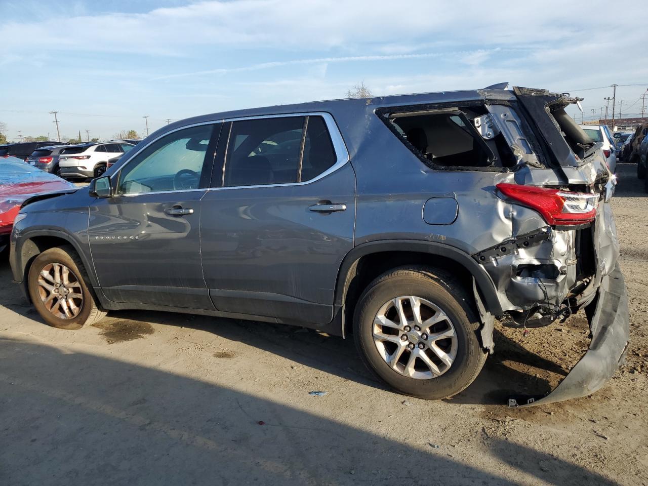 2020 CHEVROLET TRAVERSE L - Фото 2