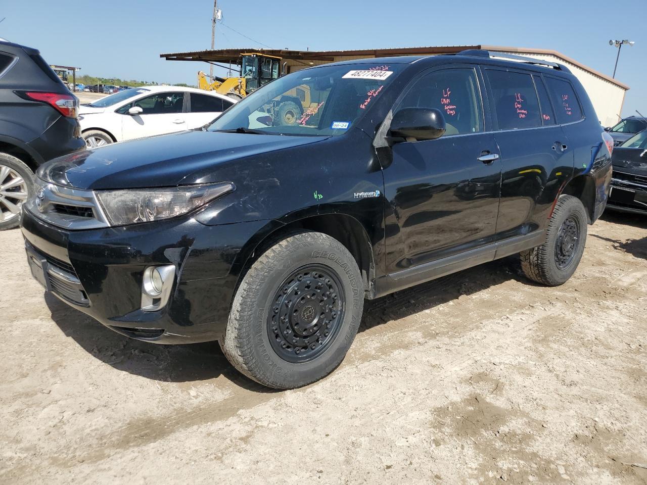 2011 TOYOTA HIGHLANDER