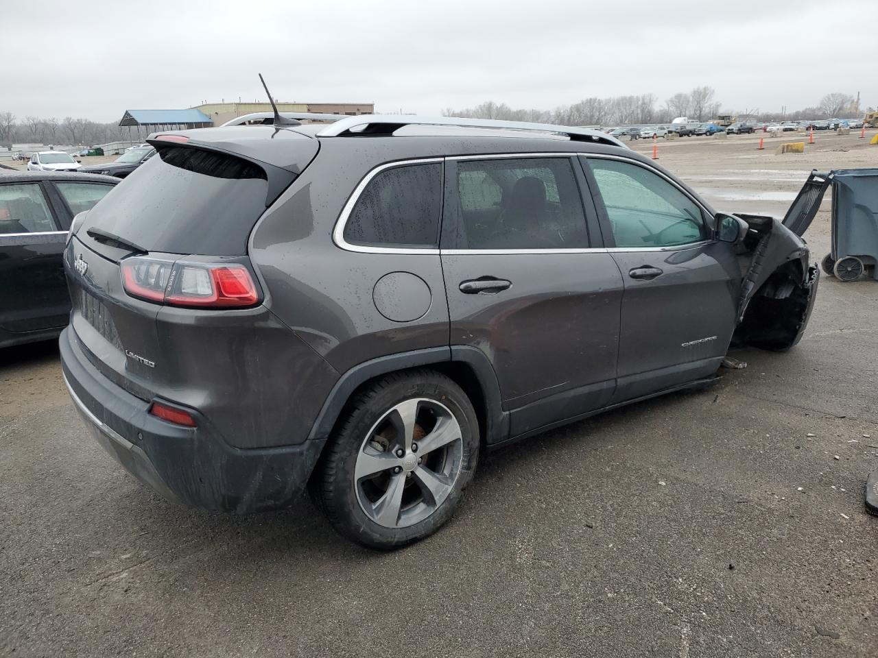 2019 JEEP CHEROKEE L - Фото 3
