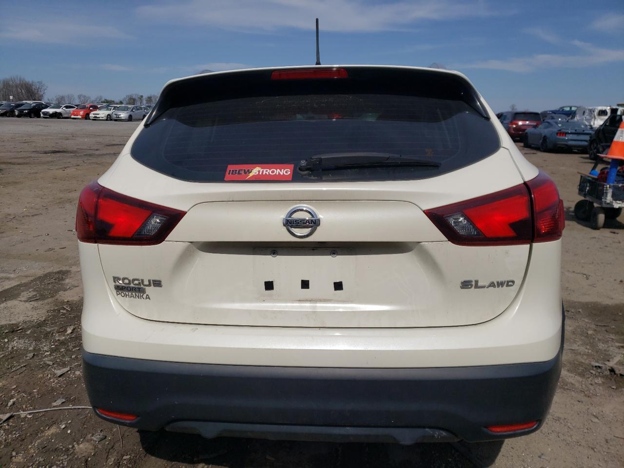2017 NISSAN ROGUE SPOR - Фото 6