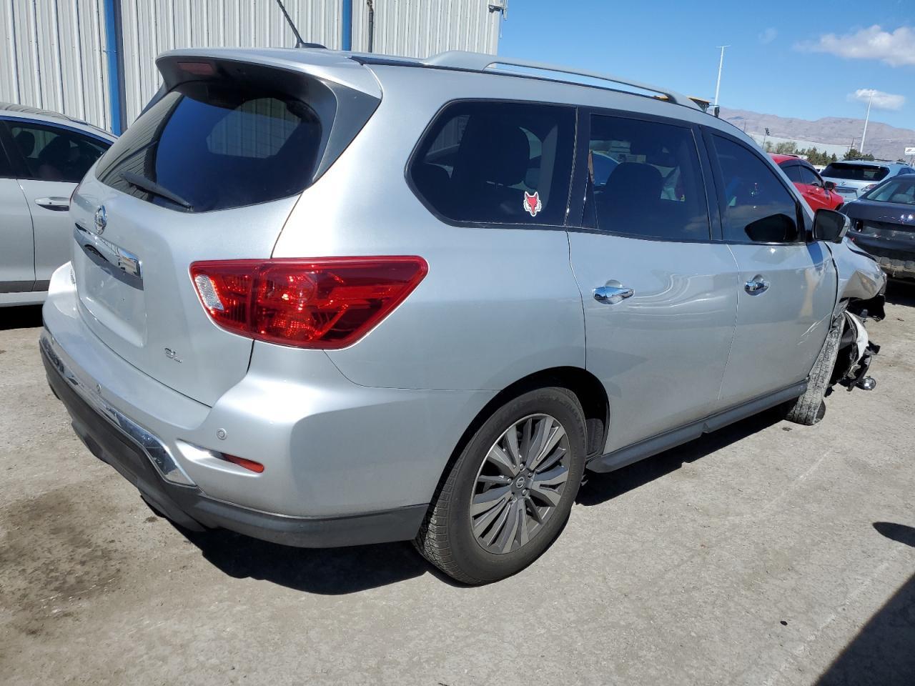 2018 NISSAN PATHFINDER - Image 3