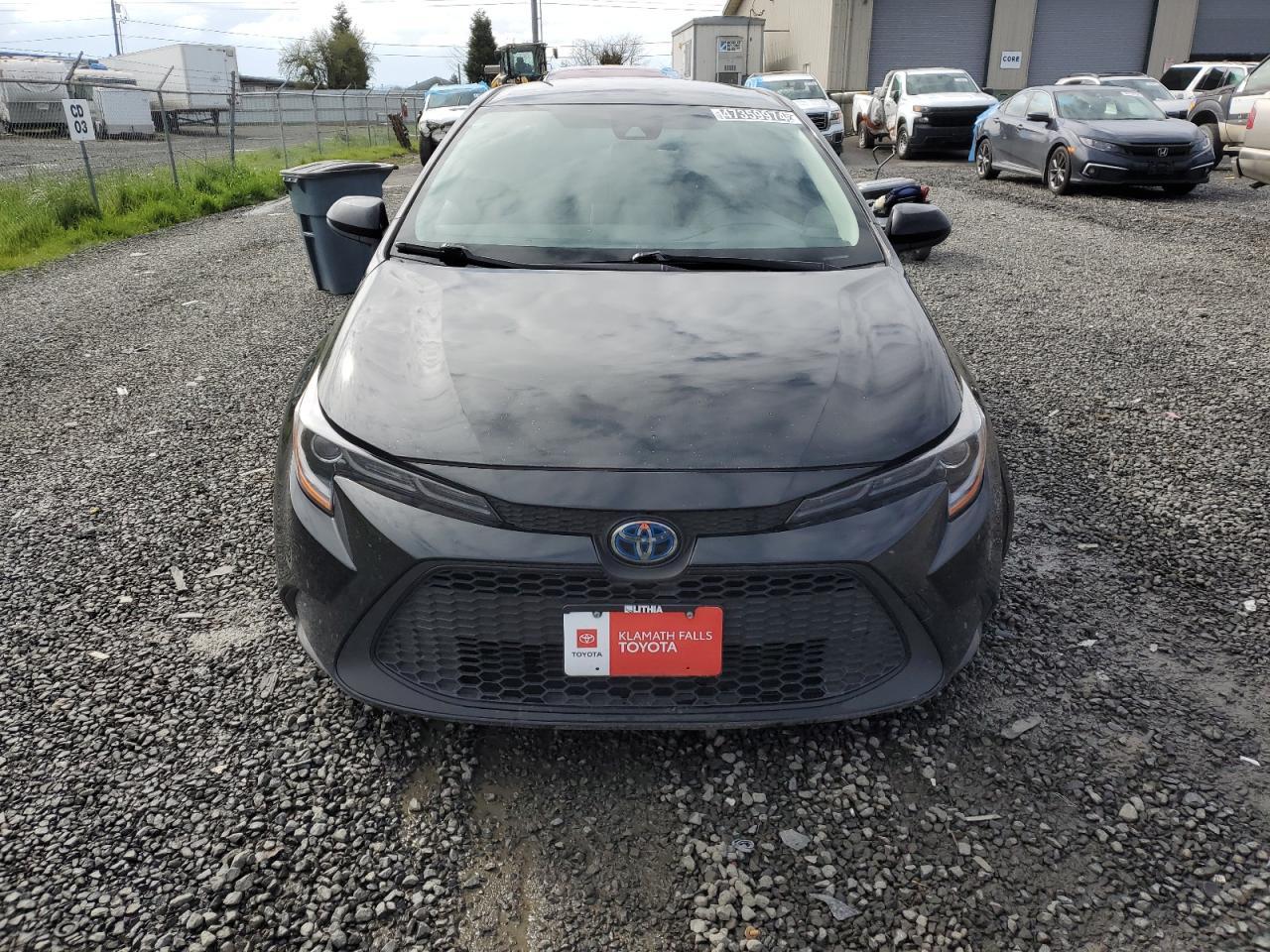 2020 TOYOTA COROLLA LE - Фото 5