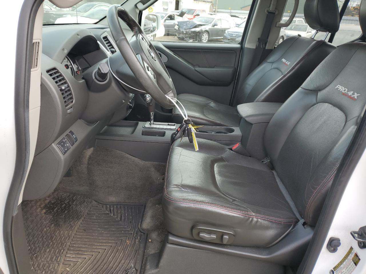 2012 NISSAN FRONTIER S - Фото 7