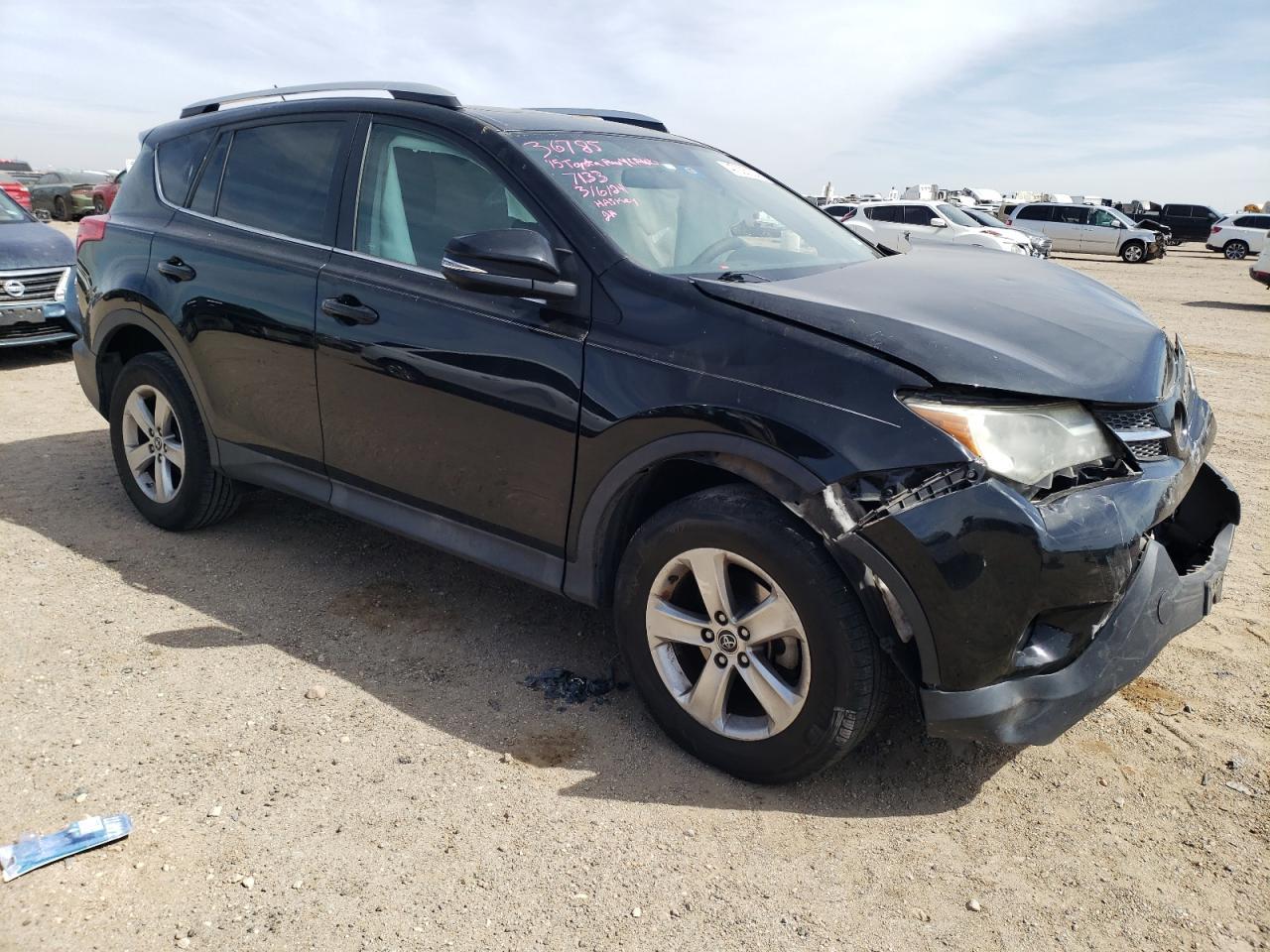2015 TOYOTA RAV4 XLE - Фото 4