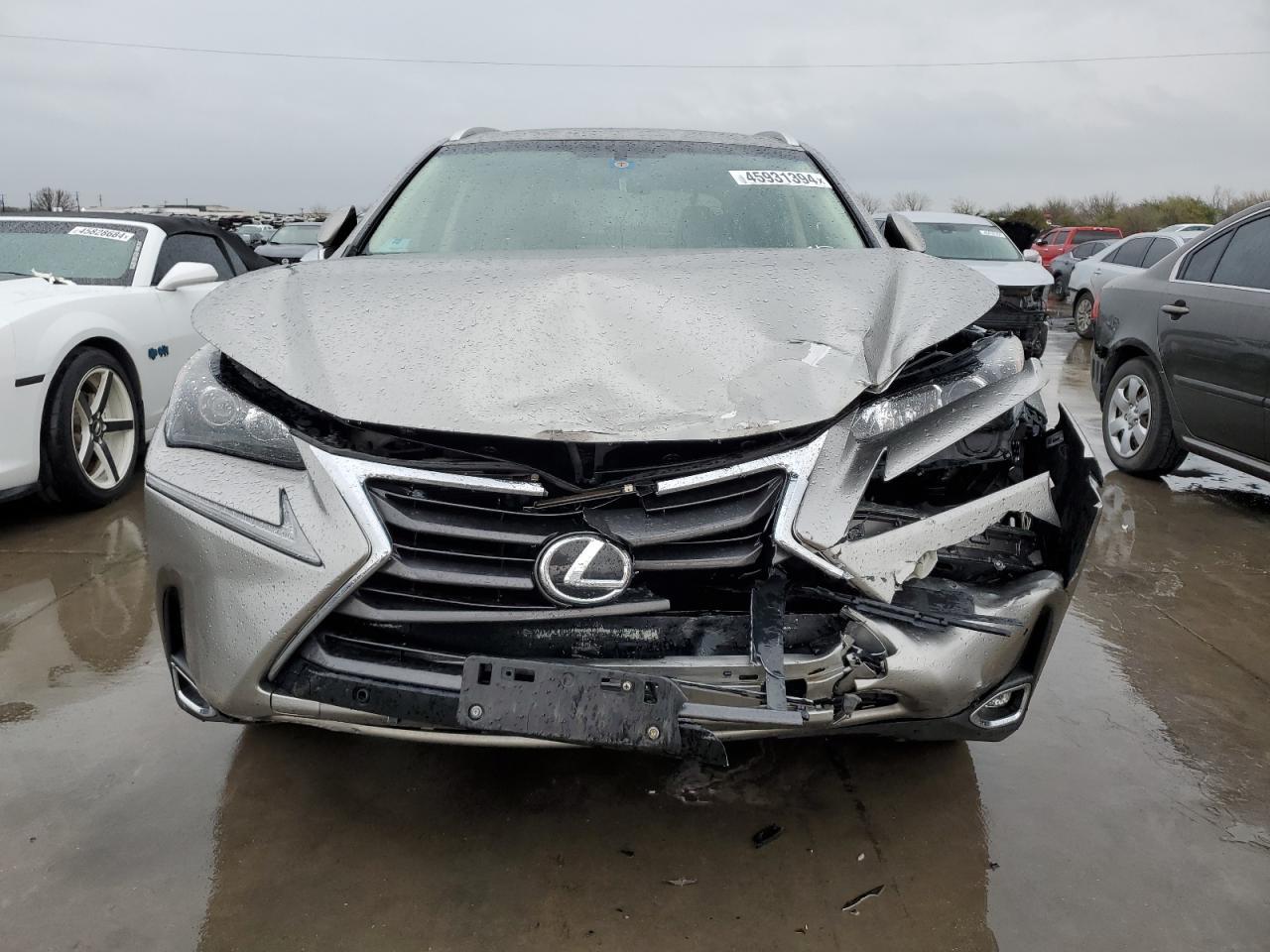 2017 LEXUS NX 200T BA - Фото 5