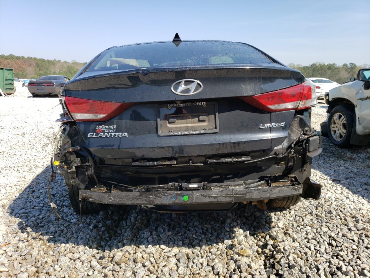 2017 HYUNDAI ELANTRA SE - Фото 6