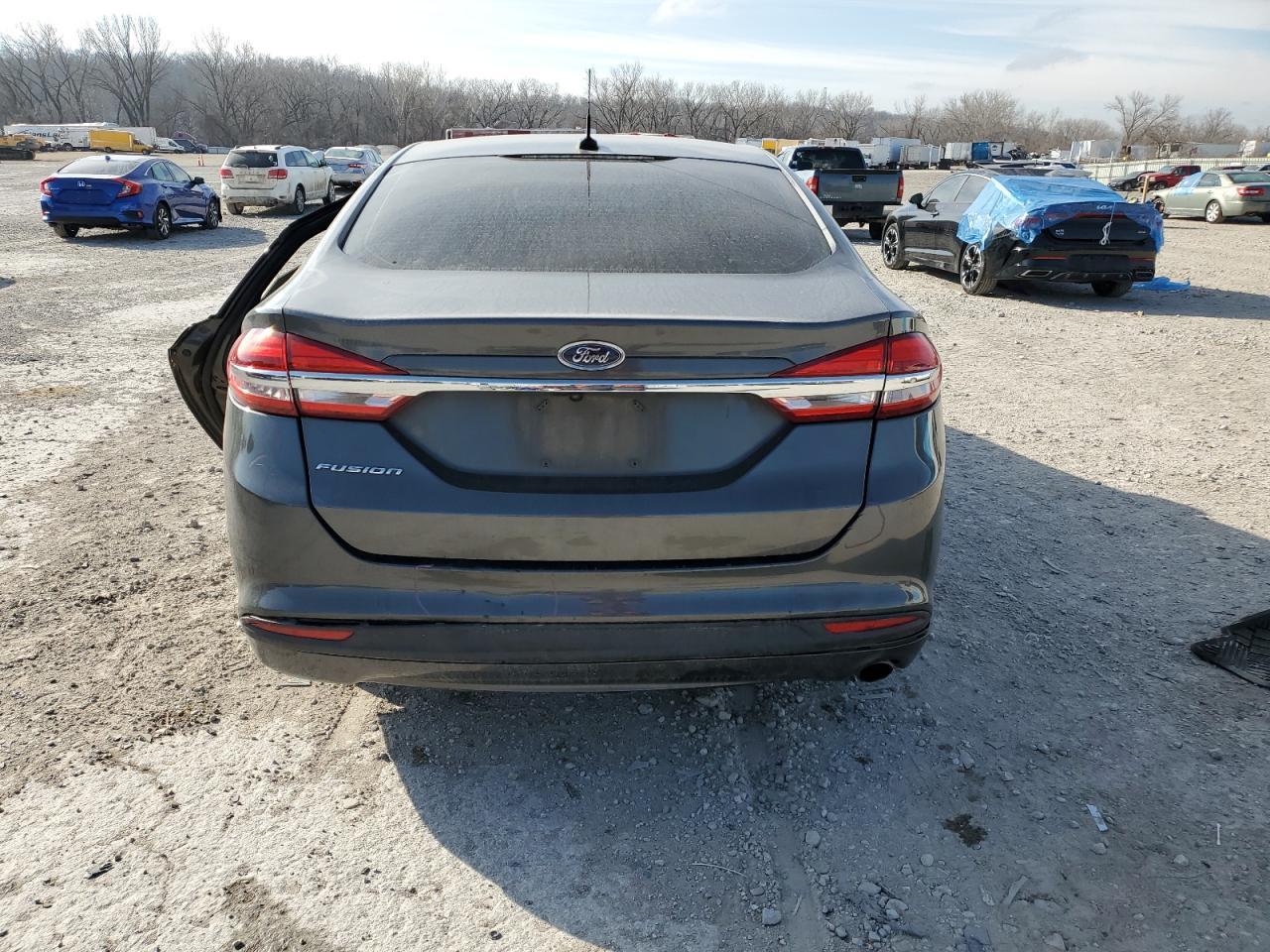 2017 FORD FUSION S - Фото 6