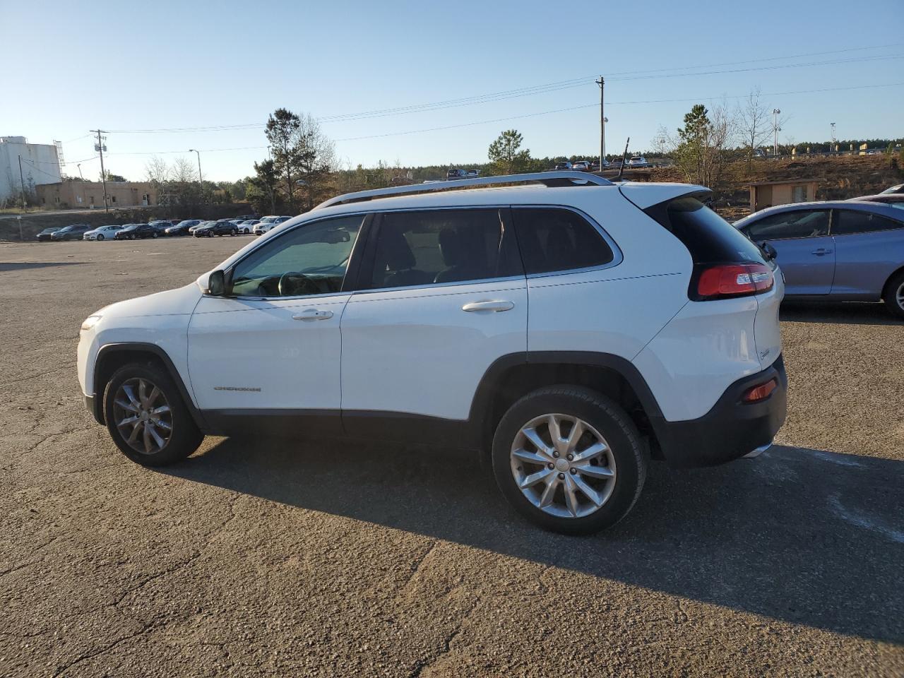 2017 JEEP CHEROKEE L - Image 2