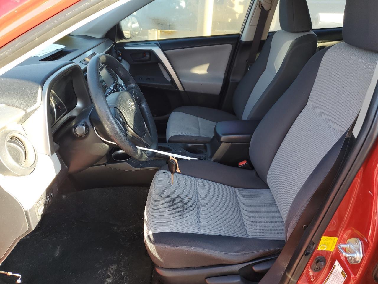 2014 TOYOTA RAV4 LE - Фото 7