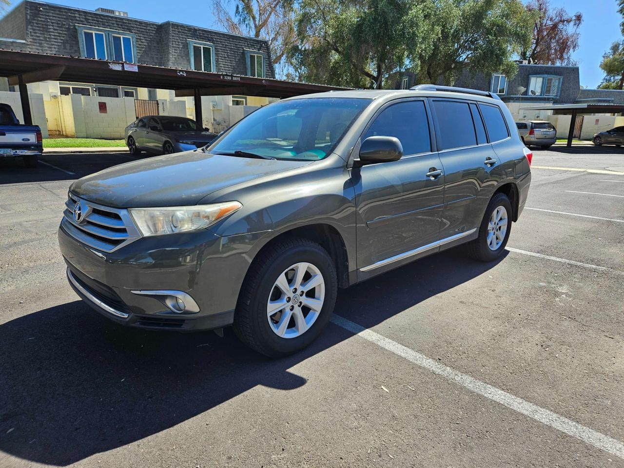 2012 TOYOTA HIGHLANDER - Фото 2