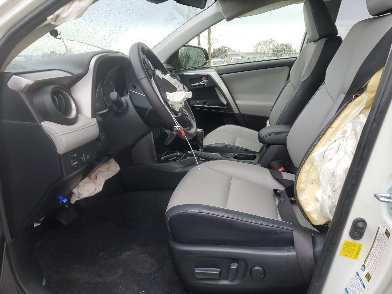2017 TOYOTA RAV4 HV LI - Фото 7