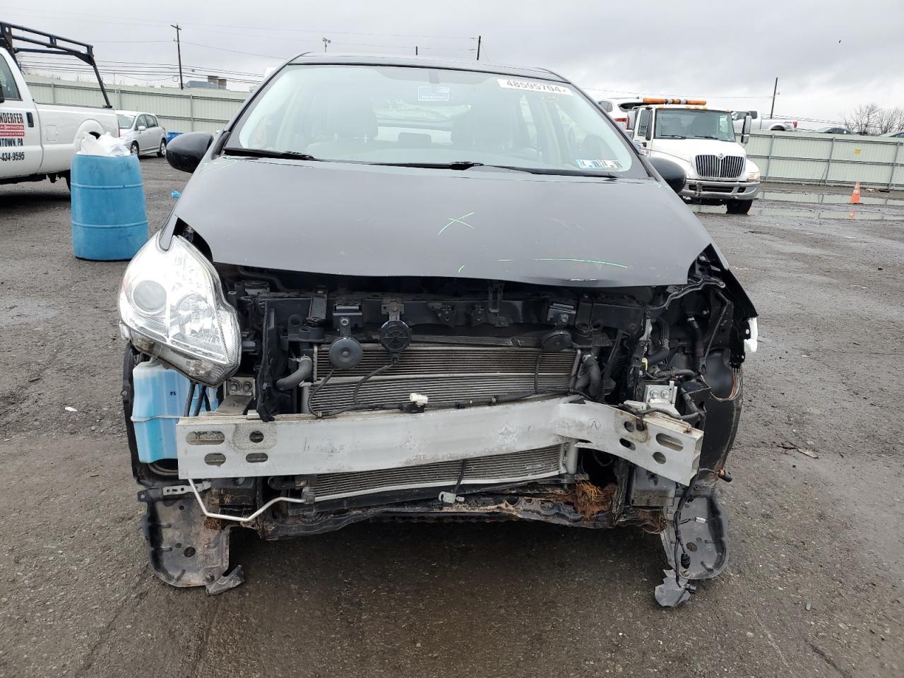 2015 TOYOTA PRIUS - Фото 5