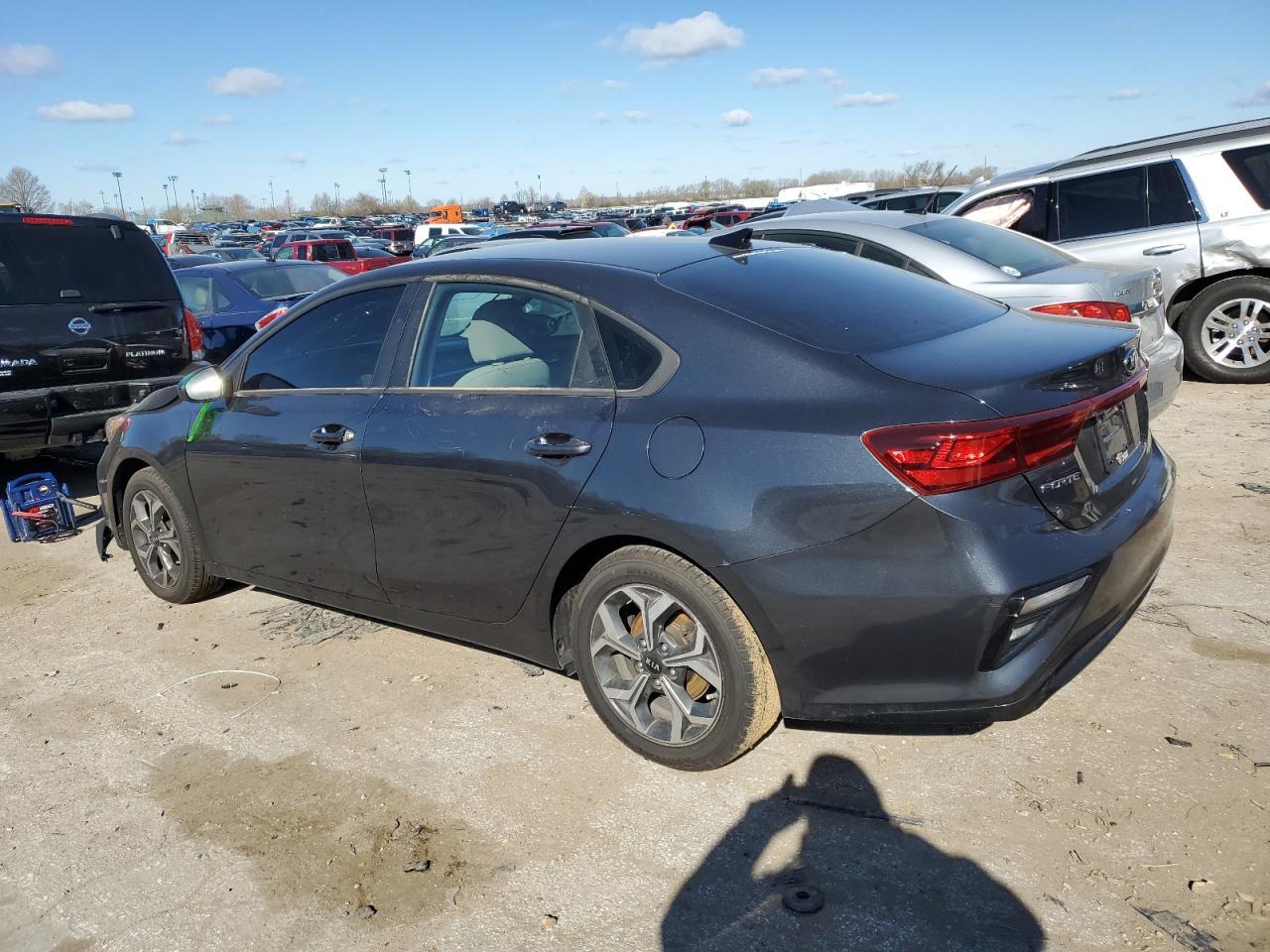 2021 KIA FORTE FE - Image 2