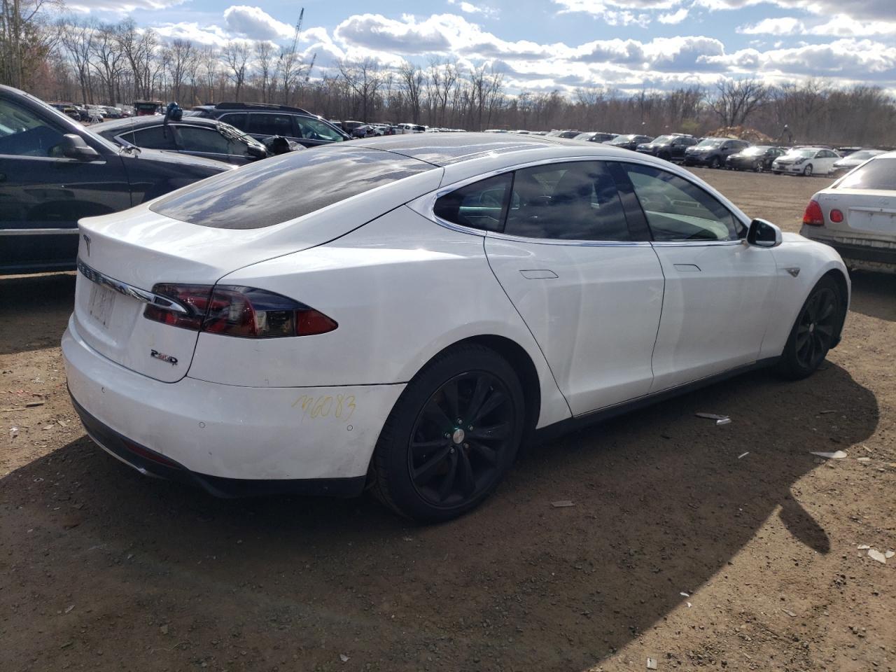 2015 TESLA MODEL S - Image 3