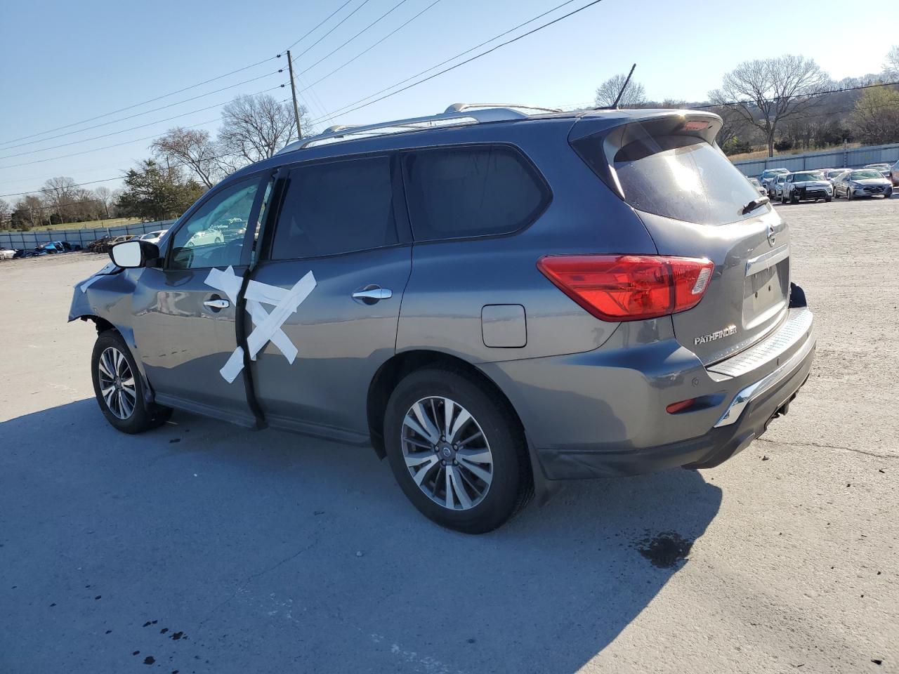 2017 NISSAN PATHFINDER - Фото 2