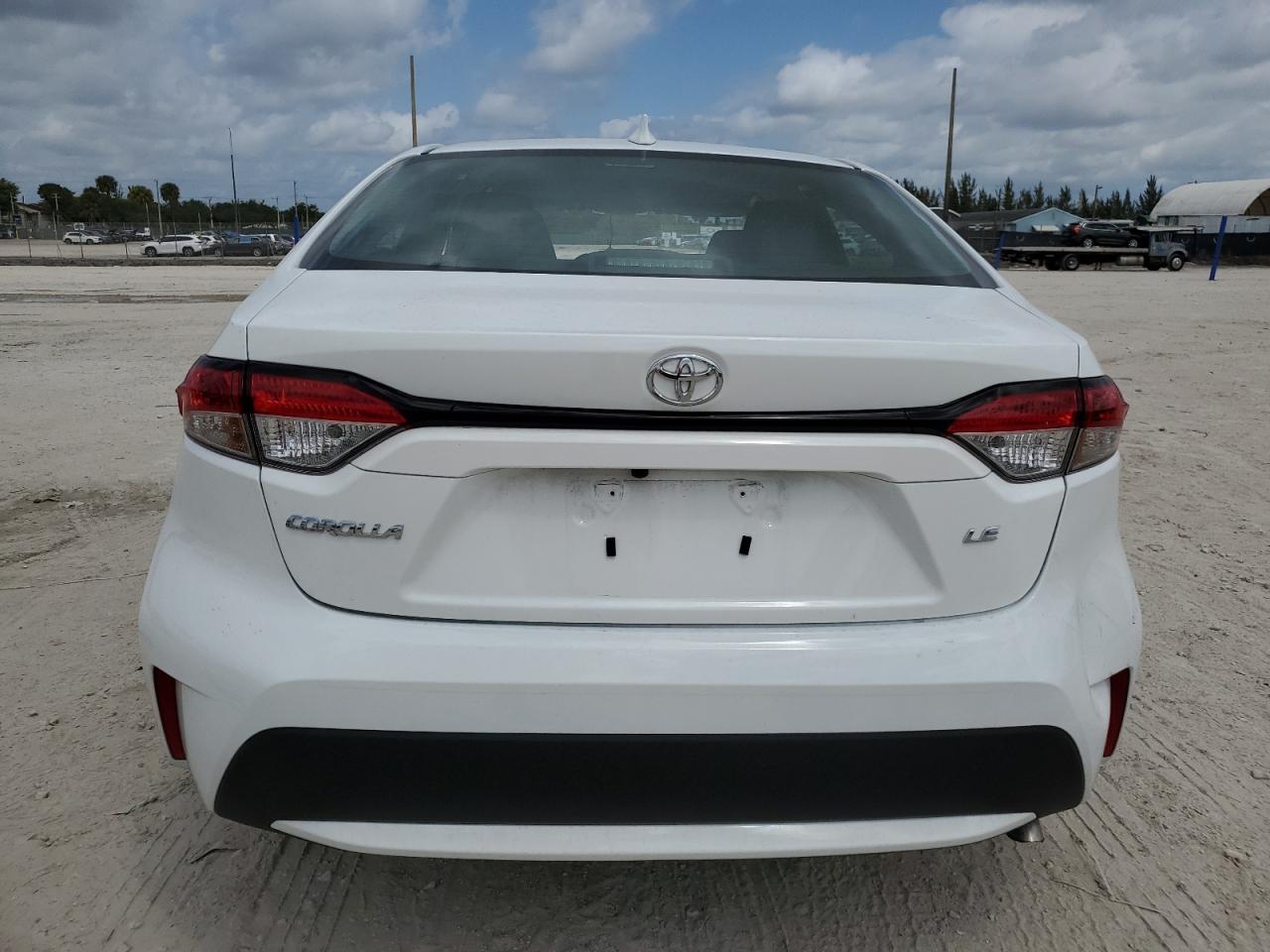 2022 TOYOTA COROLLA LE - Image 6