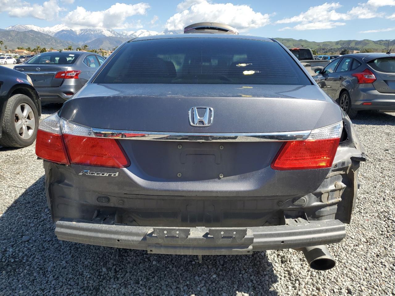 2014 HONDA ACCORD LX - Image 6