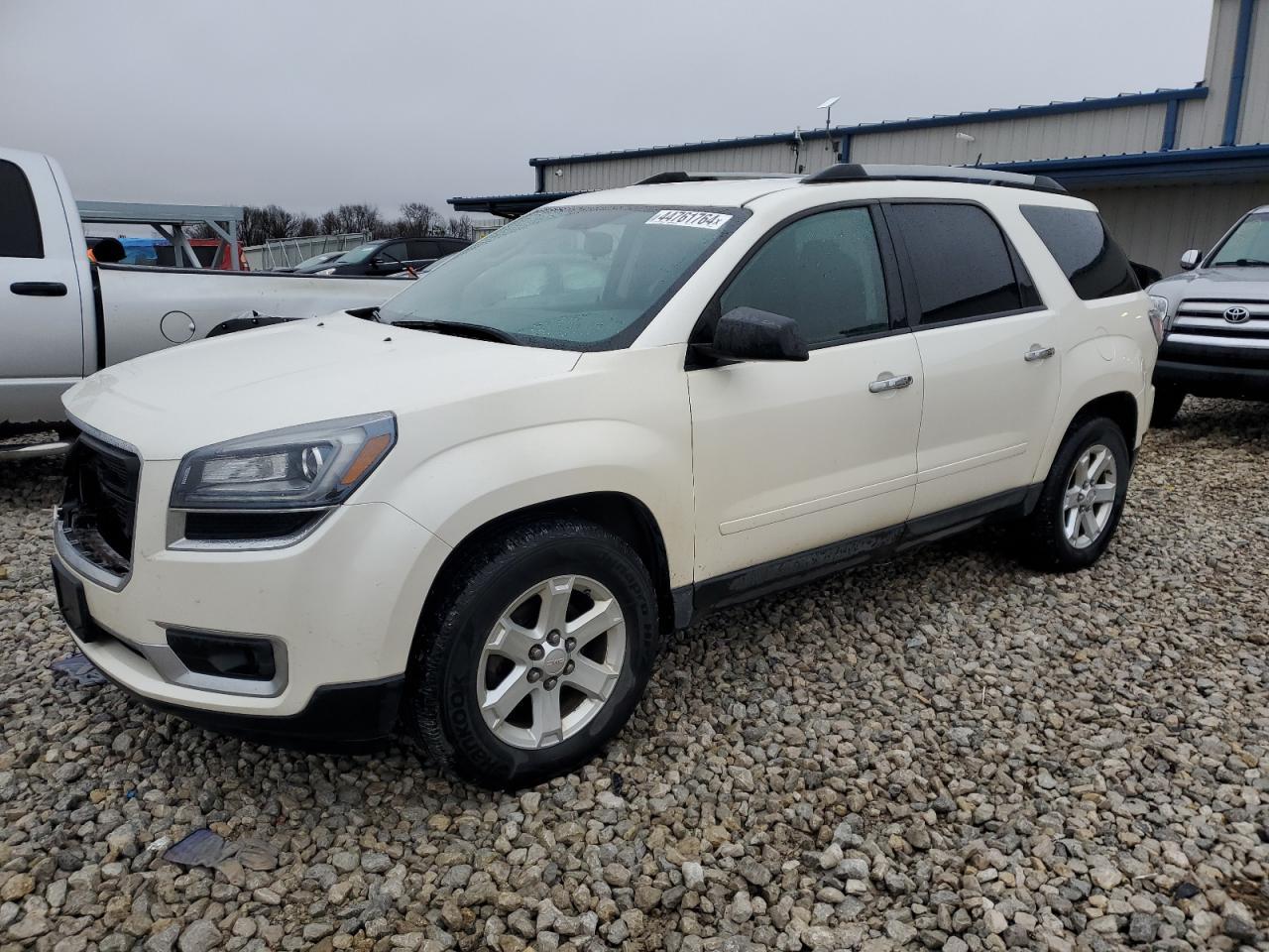 2015 GMC ACADIA SLE car image