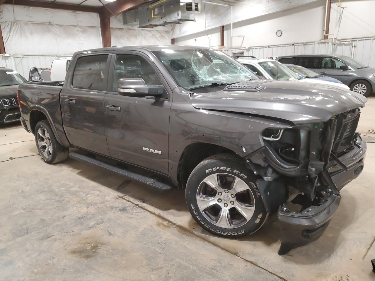 2019 RAM 1500 LARAM - Фото 4