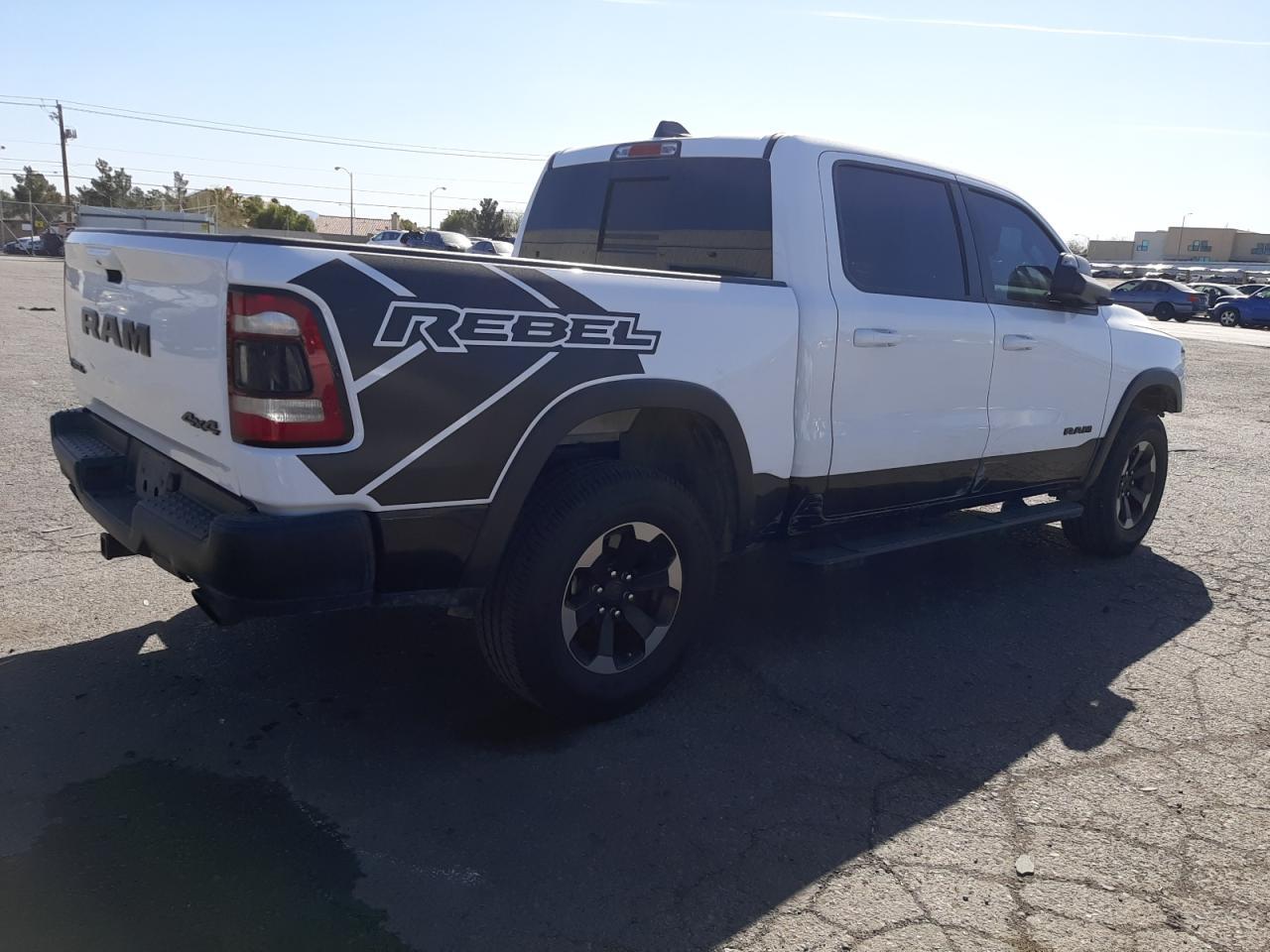 2020 RAM 1500 REBEL - Фото 3