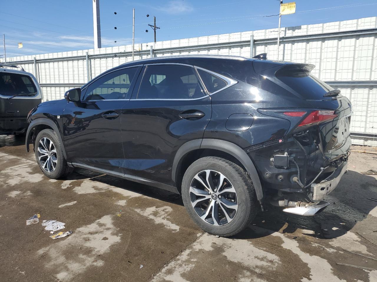 2015 LEXUS NX 200T - Фото 2