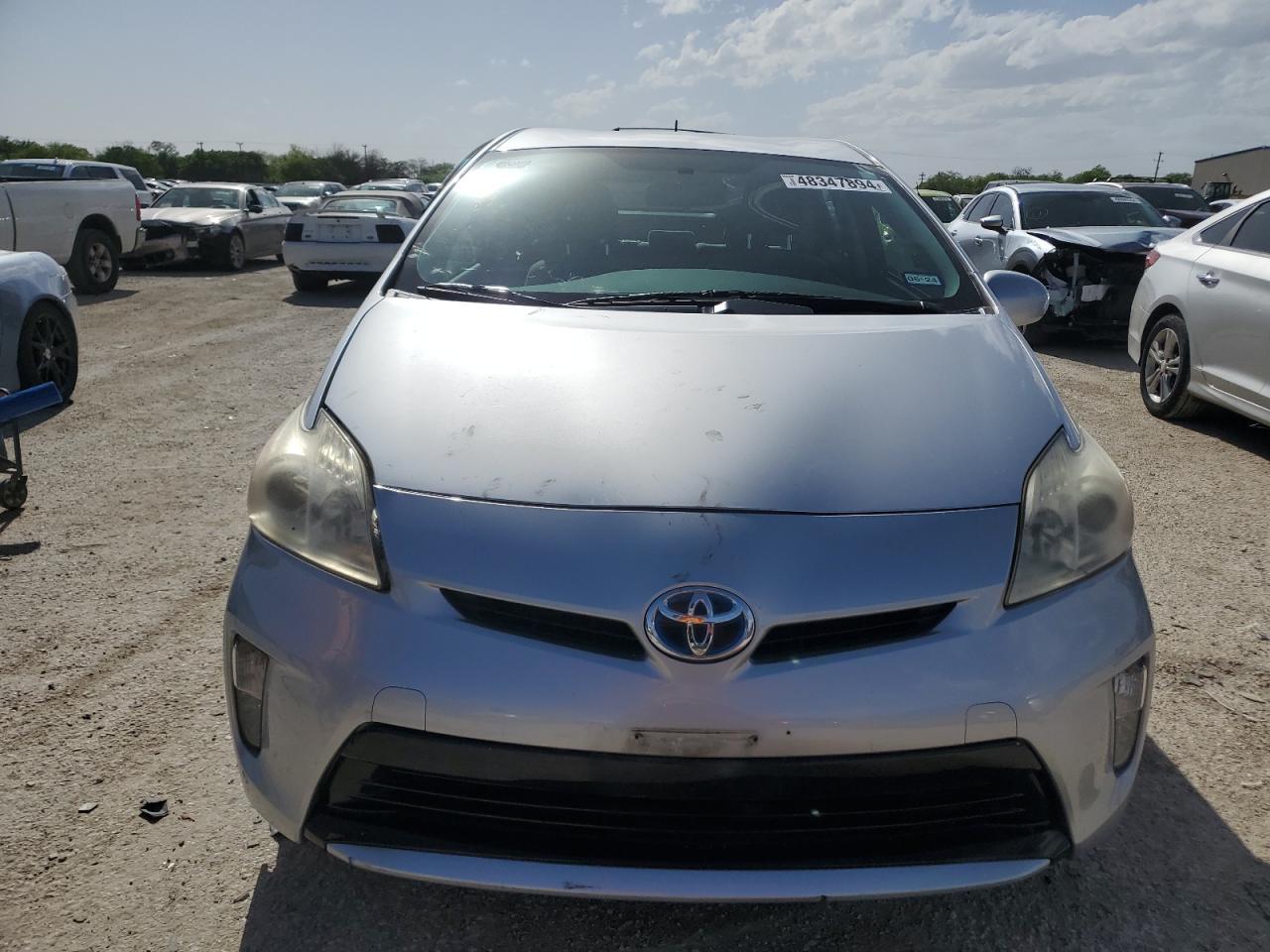 2013 TOYOTA PRIUS - Image 5