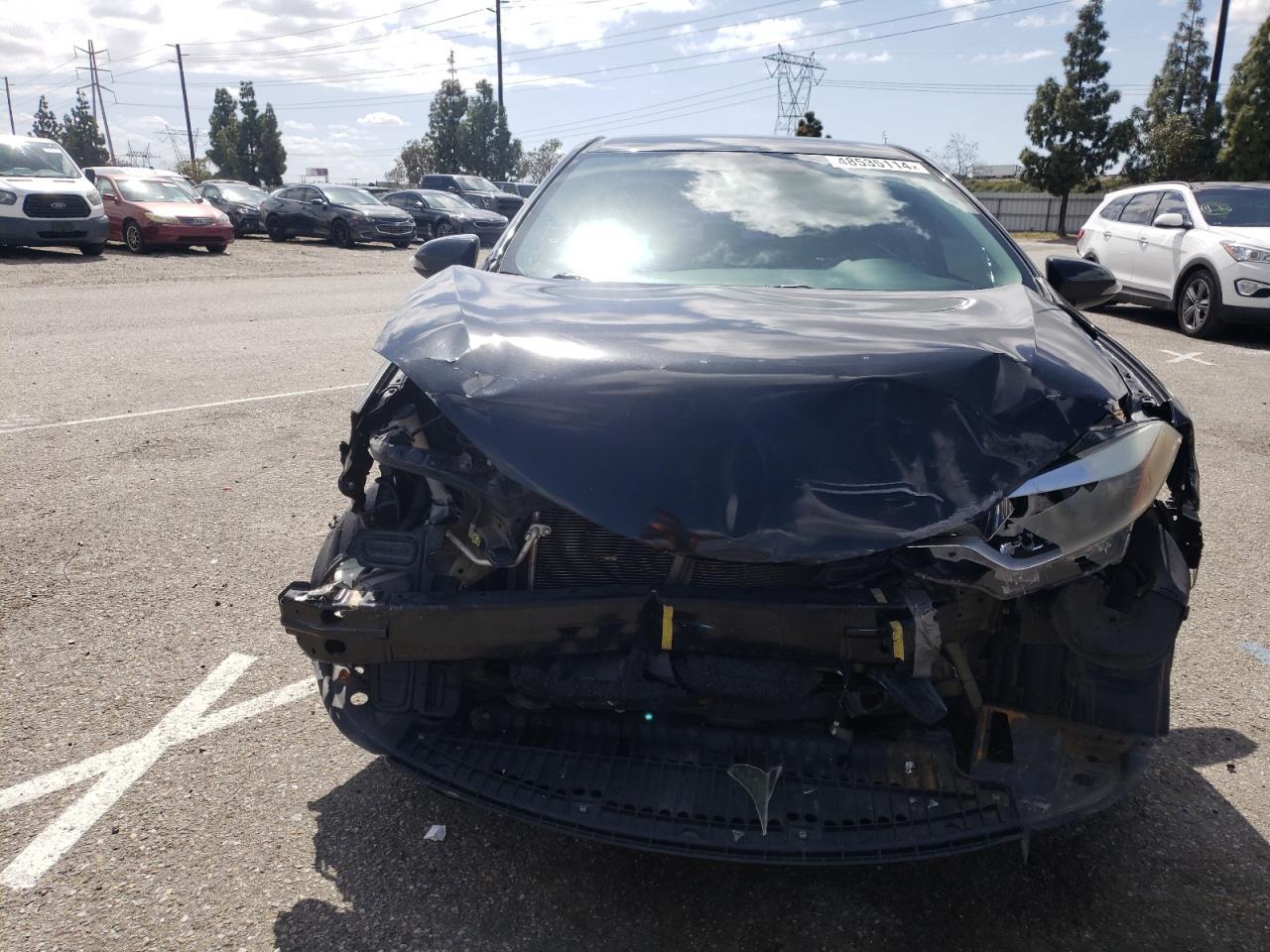 2014 TOYOTA COROLLA L - Image 5
