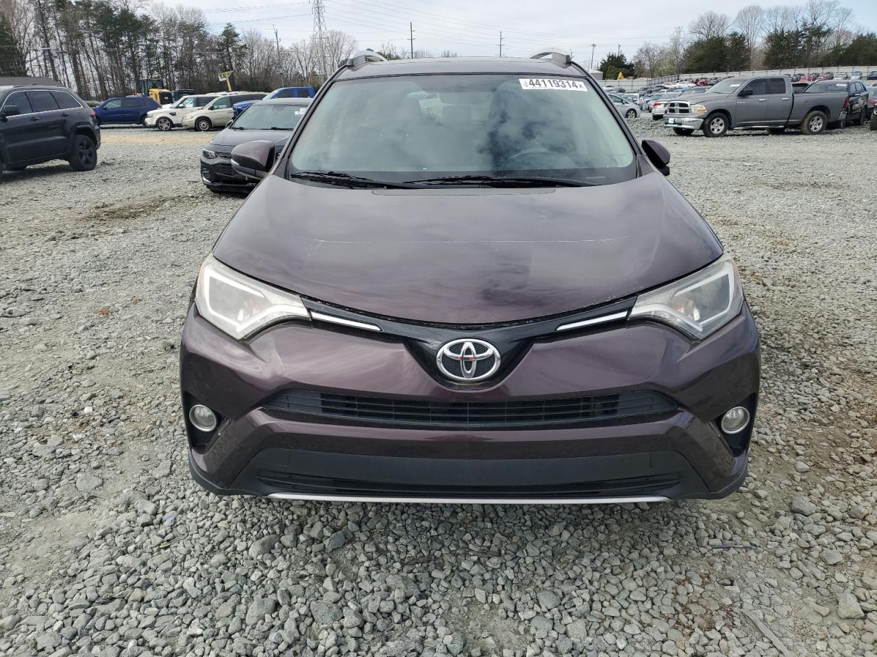 2016 TOYOTA RAV4 XLE - Image 5