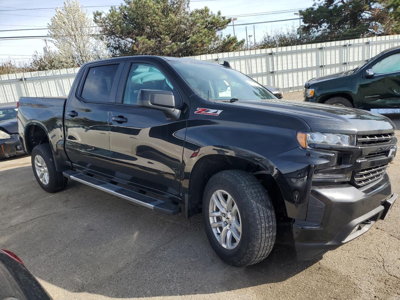 2019 CHEVROLET SILVERADO - Фото 4