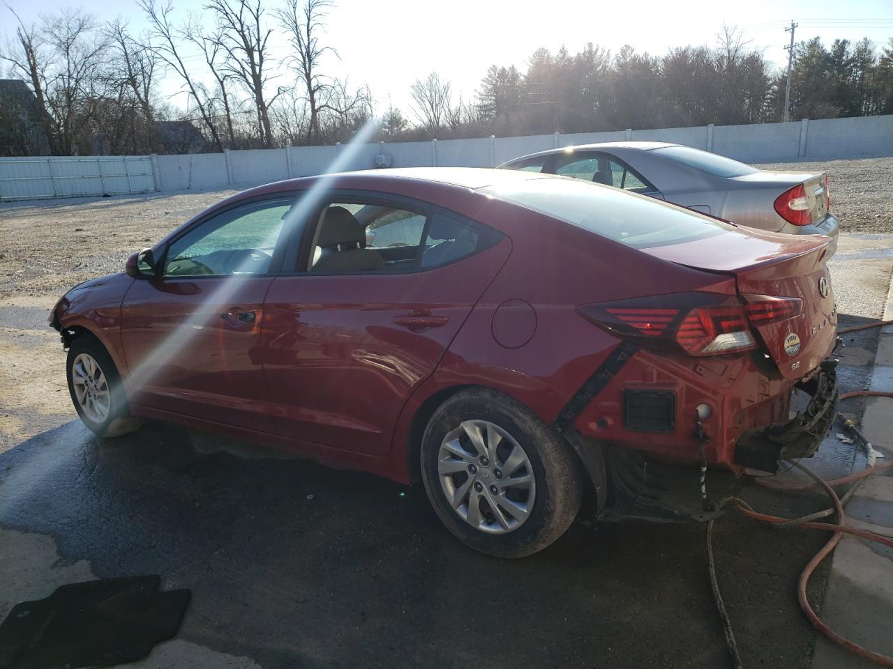 2019 HYUNDAI ELANTRA SE - Фото 2
