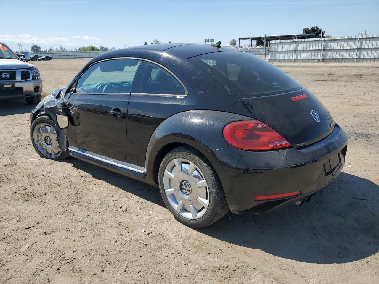 2012 VOLKSWAGEN BEETLE - Image 2