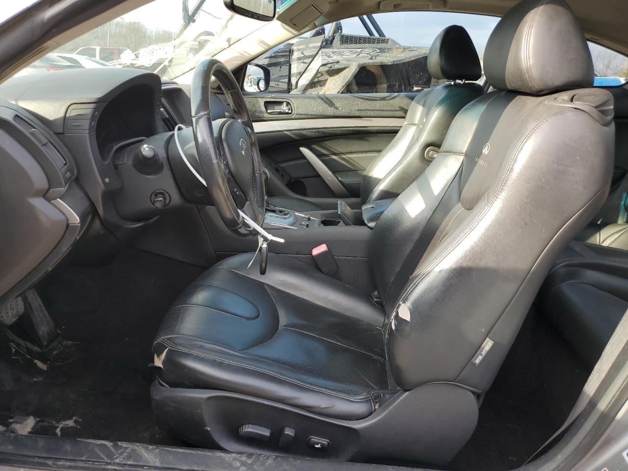 2011 INFINITI G37 BASE - Image 7