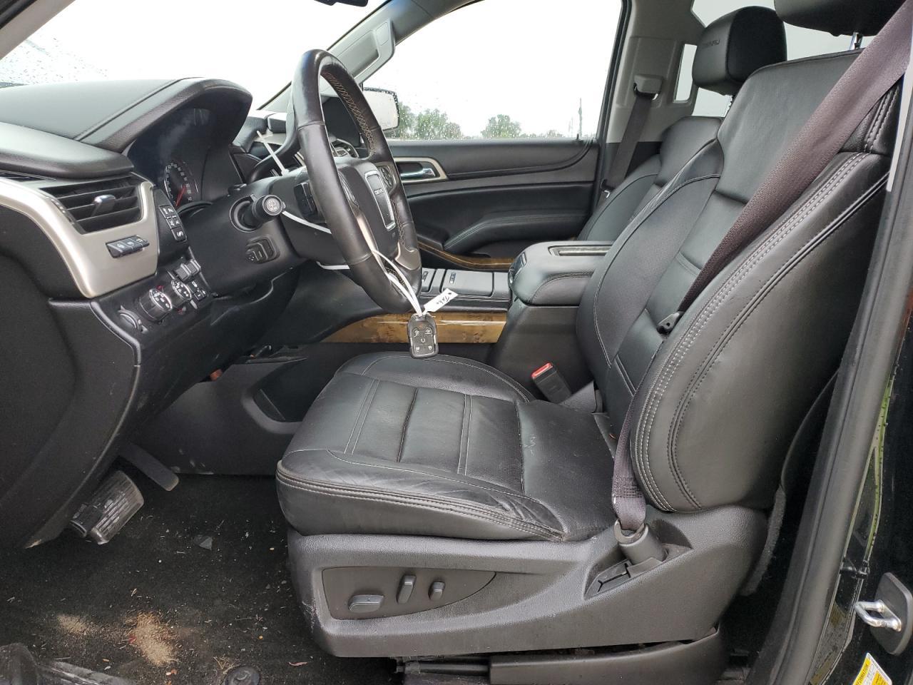 2016 GMC YUKON XL D - Фото 7