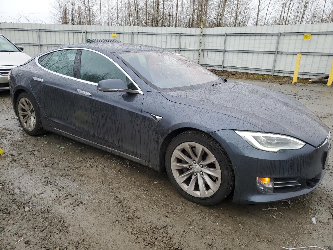 2017 TESLA MODEL S - Фото 4