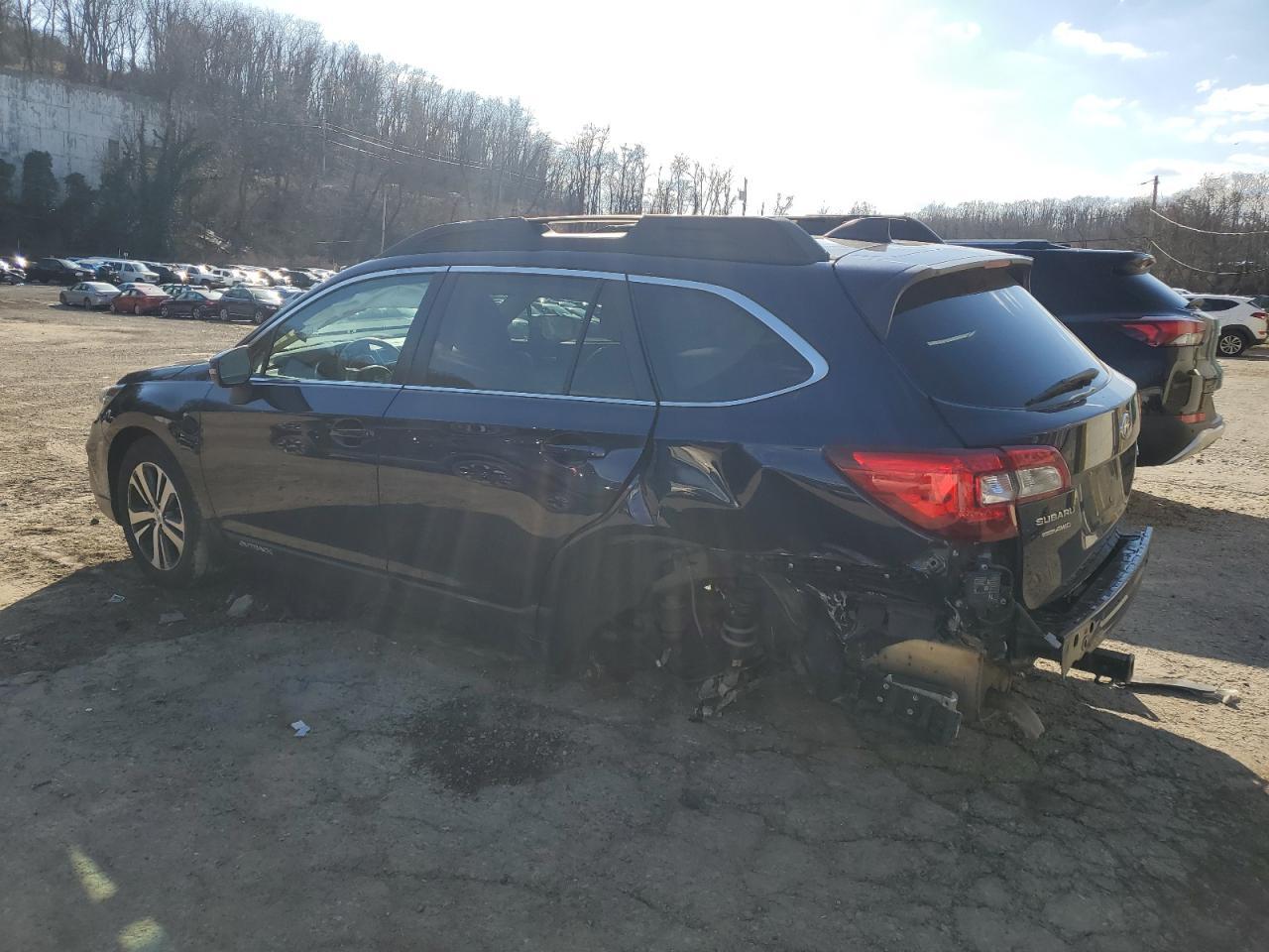 2018 SUBARU OUTBACK 2. - Image 2