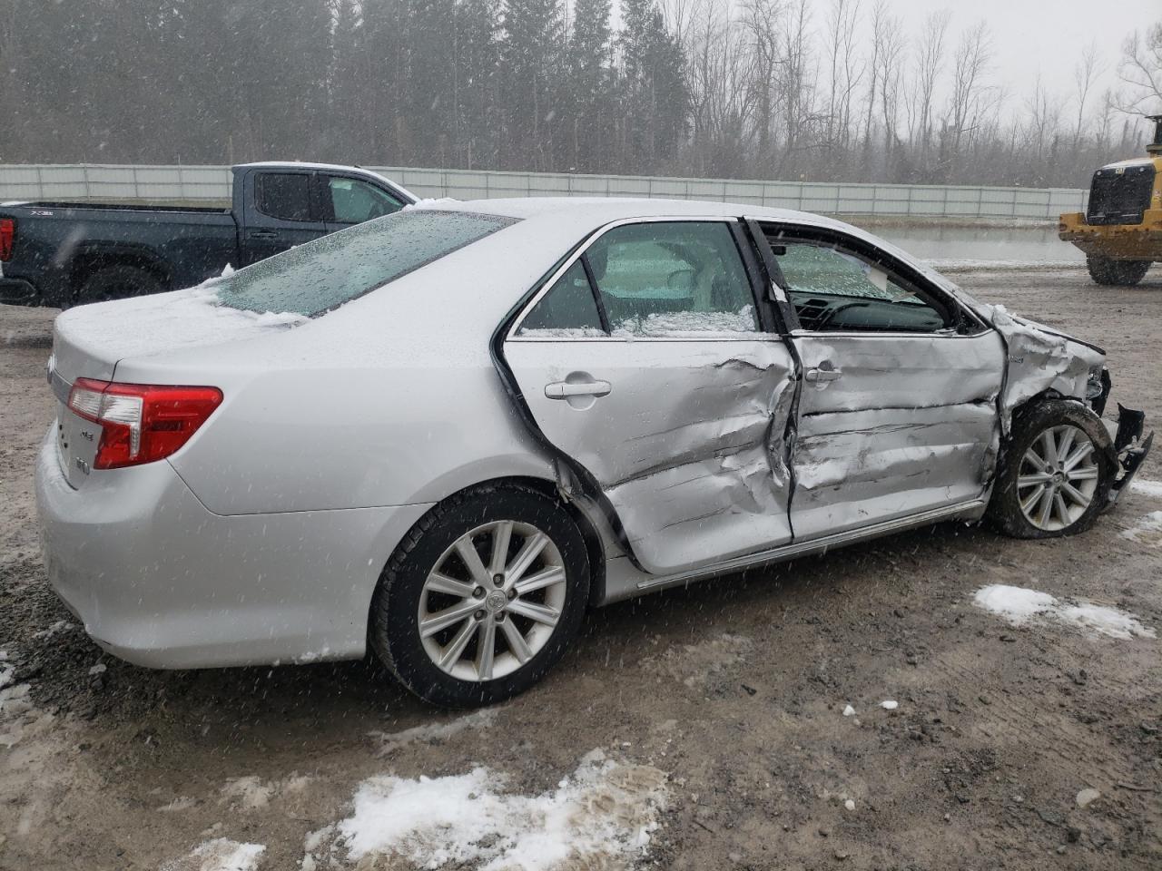 2012 TOYOTA CAMRY HYBR - Фото 3