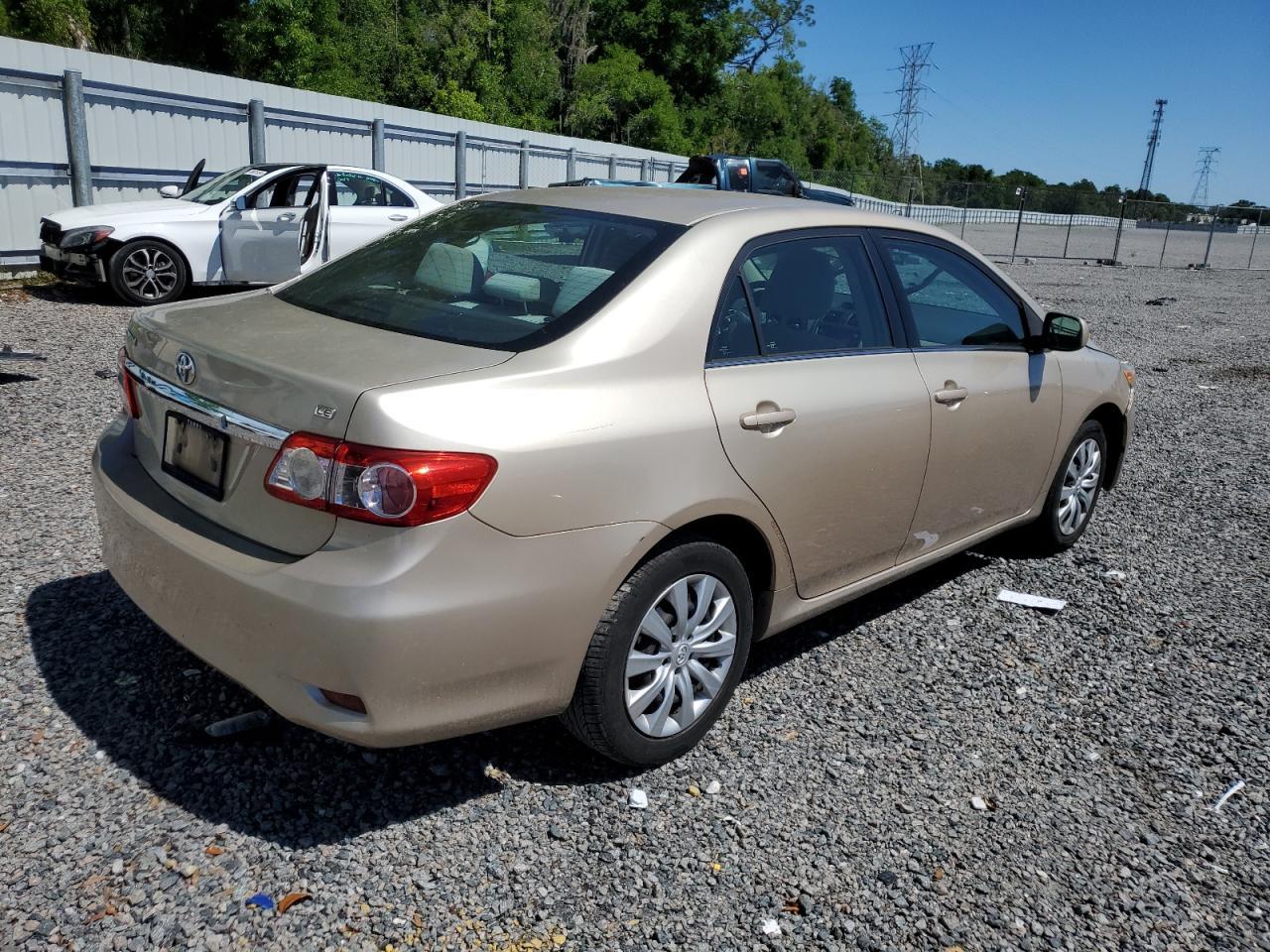 2013 TOYOTA COROLLA BA - Image 3