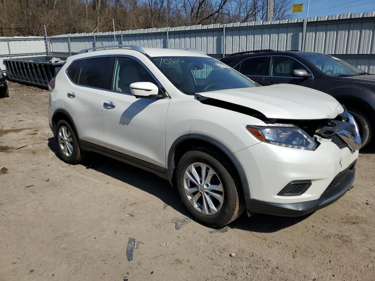 2016 NISSAN ROGUE S - Image 4
