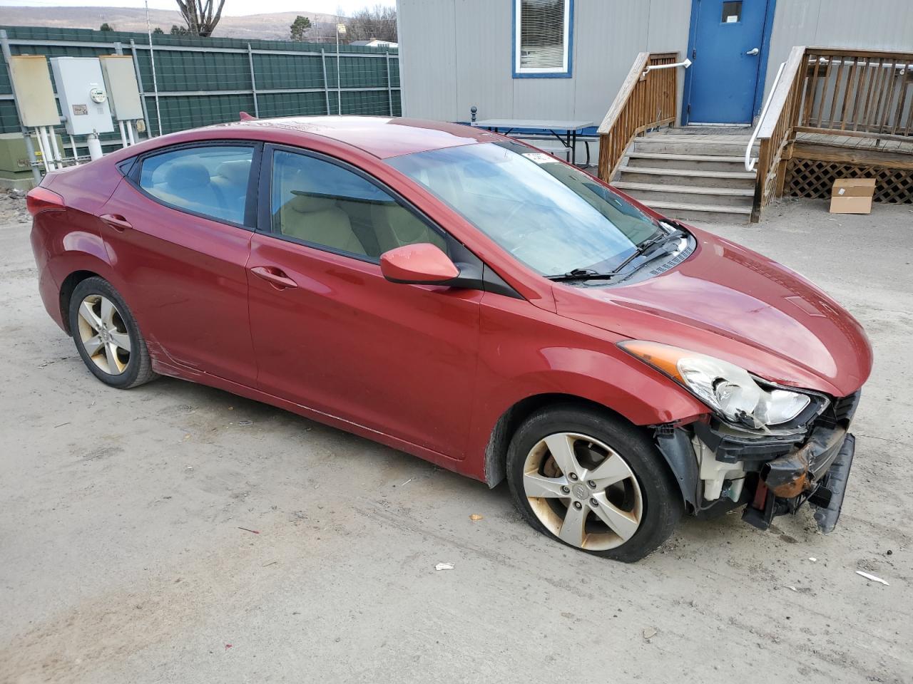 2011 HYUNDAI ELANTRA GL - Image 4