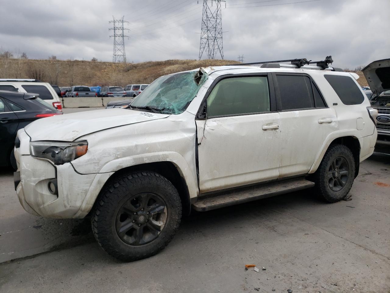 2020 TOYOTA 4RUNNER SR