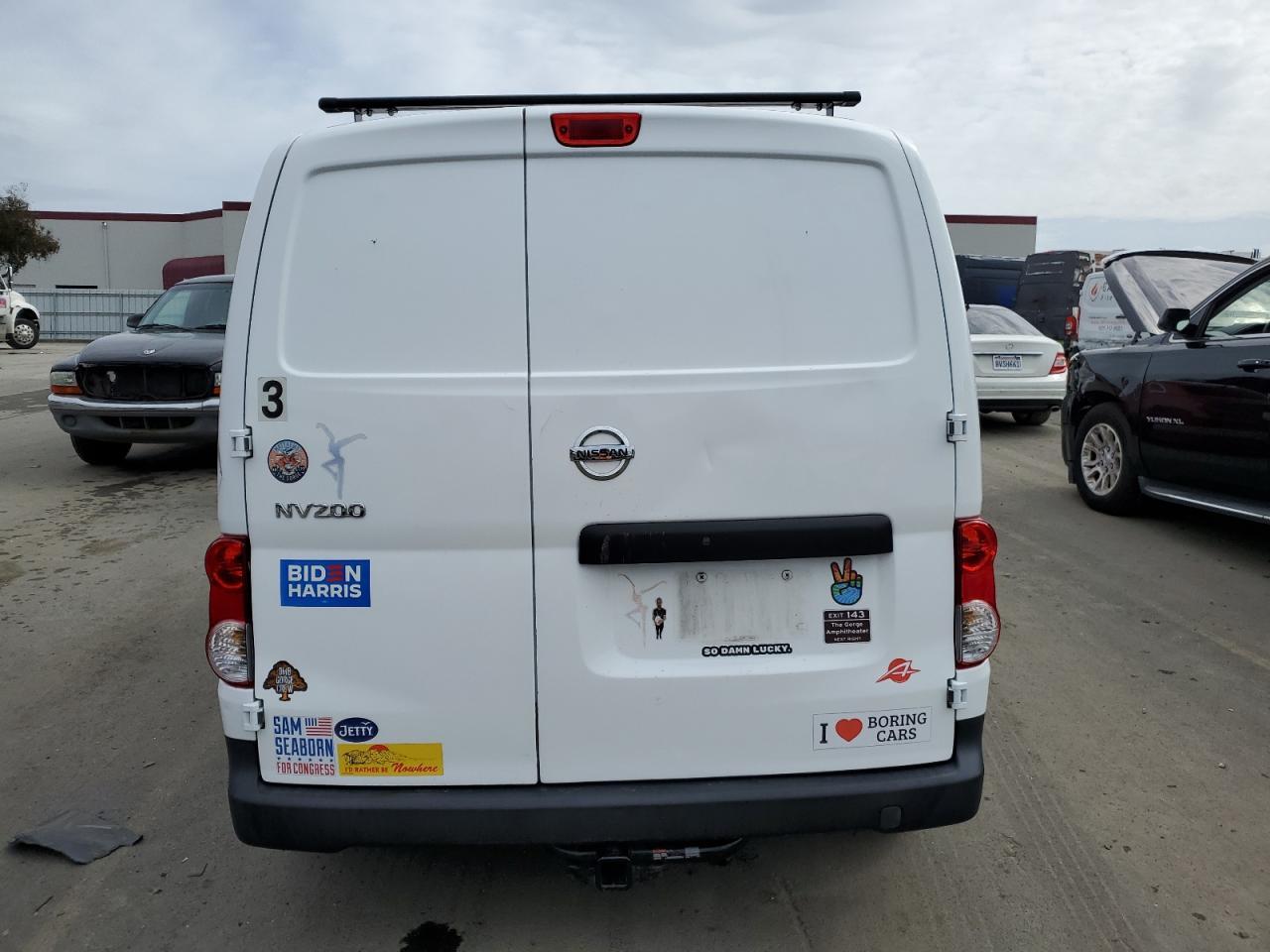 2015 NISSAN NV200 2.5S - Фото 6