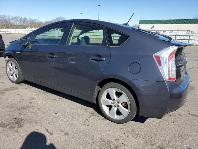 2013 Toyota Prius - Image 2