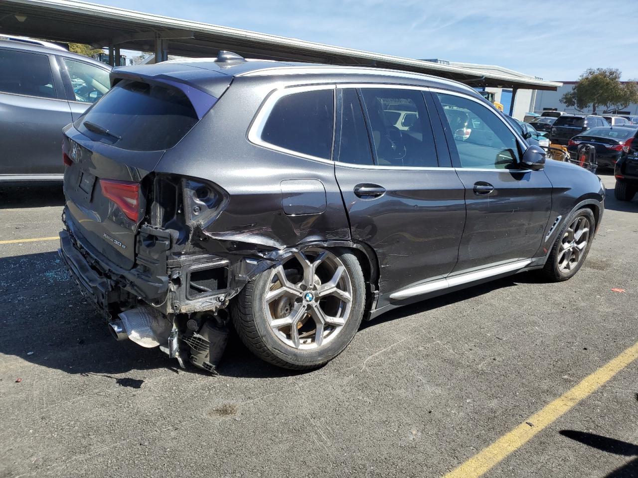 2021 BMW X3 XDRIVE3 - Фото 3
